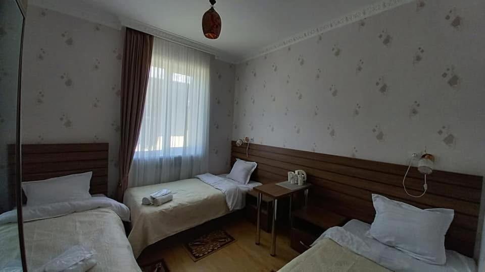 Mountain Heart Bed & Breakfast Stepantsminda Exterior photo